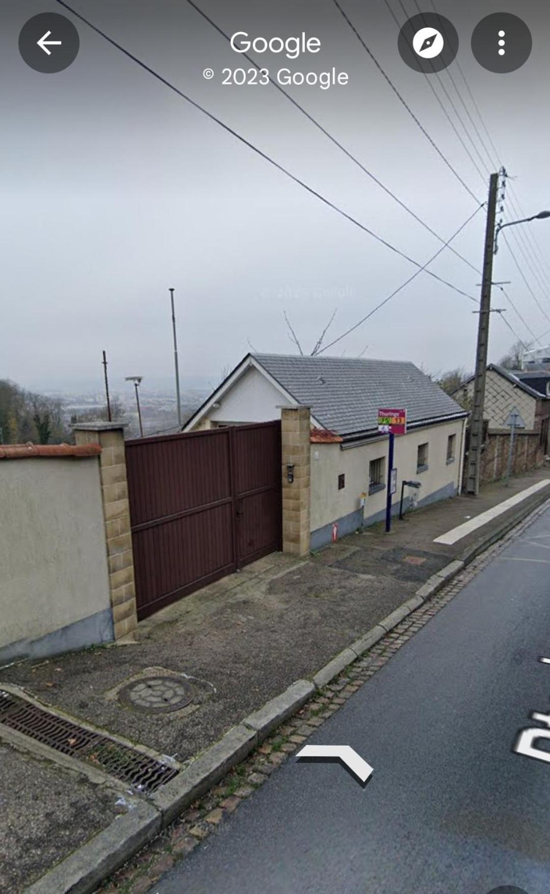 Charmante Villa Familiale A Rouen Bonsecours Exteriör bild